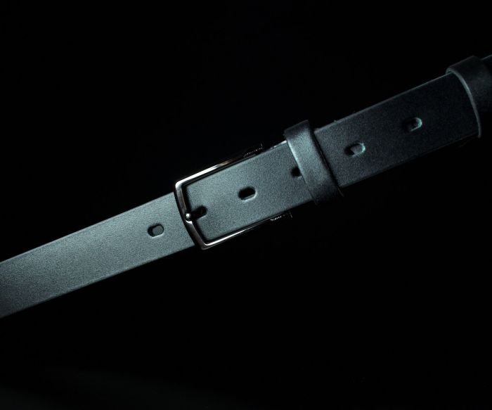 Чоловічий шкіряний ремінь преміум Kremen чорний (класична пряжка)