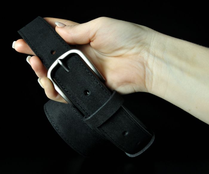 Чоловічий замшевий ремінь Kremen чорний 3,5 см (класична пряжка)