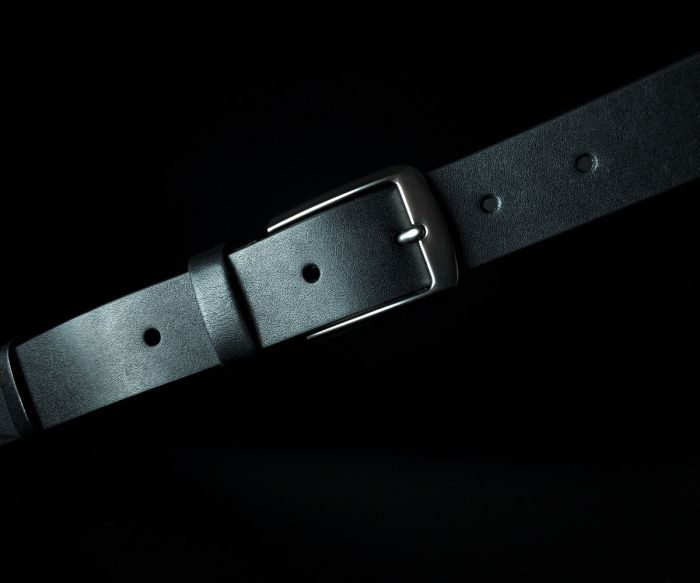 Чоловічий шкіряний ремінь Kremen чорний гладкий 3,5 см (класична пряжка)