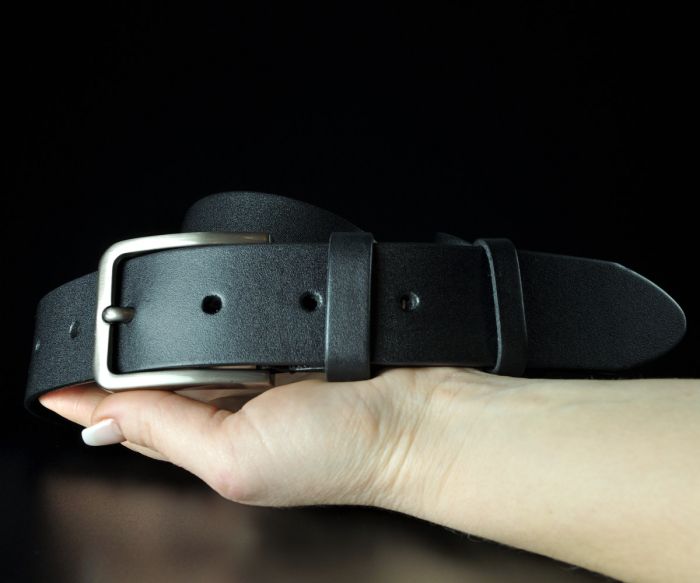 Чоловічий шкіряний ремінь Kremen батал чорний гладкий 4 см (класична пряжка)