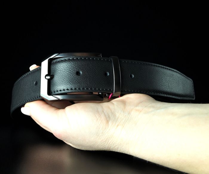 Чоловічий шкіряний ремінь De Esse чорний прошитий, класична пряжка (3,5 см)