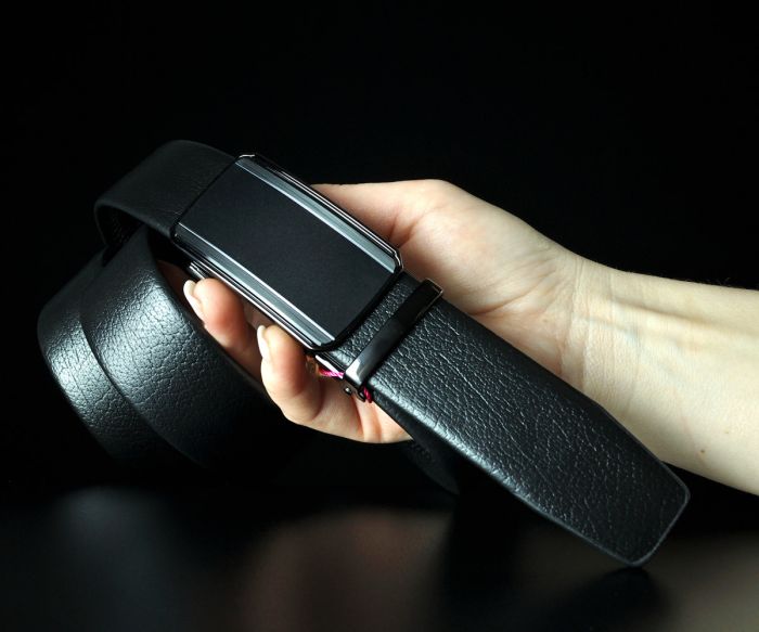 Чоловічий шкіряний ремінь De Esse чорний, пряжка автомат (3,5 см)