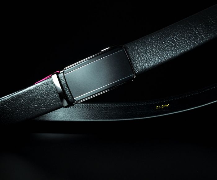 Чоловічий шкіряний ремінь De Esse чорний, пряжка автомат (3,5 см)