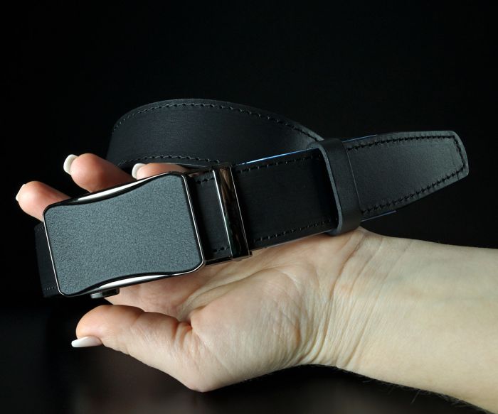 Чоловічий шкіряний ремінь-автомат SFIP чорний, прошитий по краях (3,5 см)