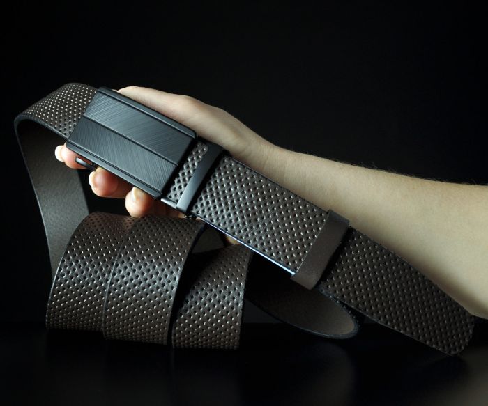 Чоловічий шкіряний ремінь SFIP автомат коричневий, тиснення шахівниця (134 см)