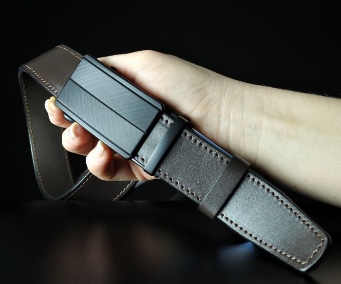 Чоловічий коричневий ремінь SFIP автомат прошитий, чорна матова пряжка (3,5 см)