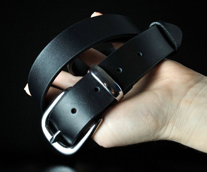 Жіночий шкіряний ремінь Sfip, чорний гладкий (3 см)