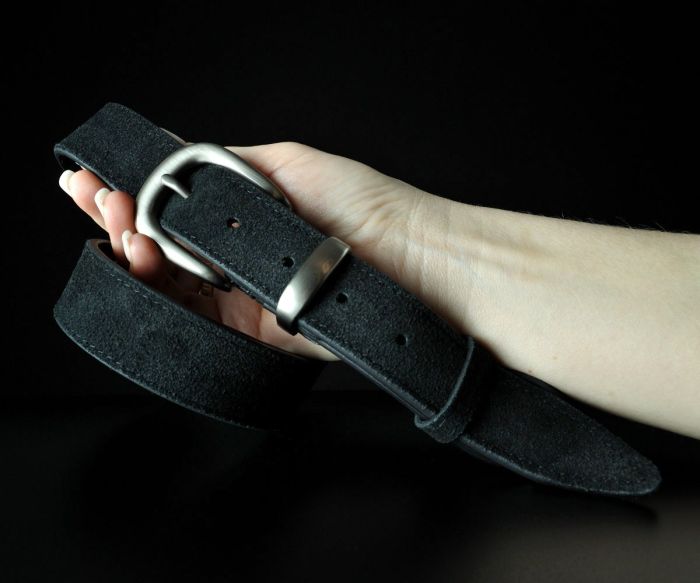 Жіночий замшевий ремінь Sfip чорний (3 см)