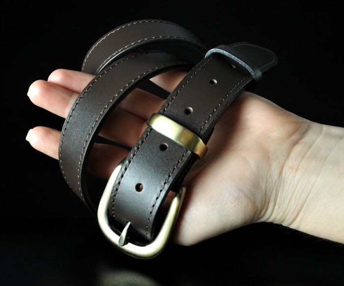 Жіночий шкіряний пасок Sfip гладкий коричневий, із золотистою пряжкою (3 см)