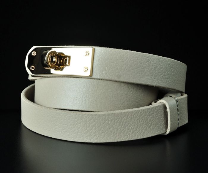 Жіночий шкіряний ремінь Kremen бежевий, пряжка-замок (2 см)