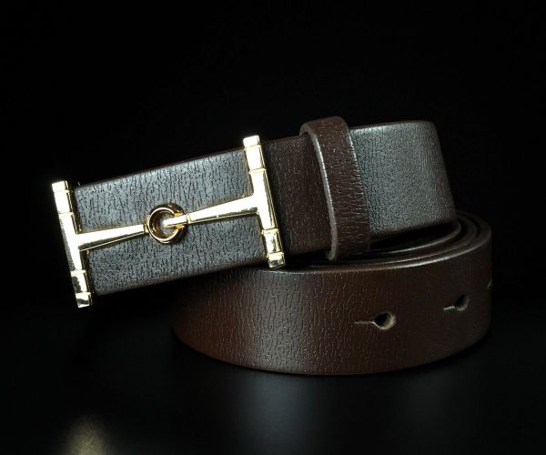 Жіночий коричневий ремінь Kremen зі слабо вираженою текстурою (3 см)