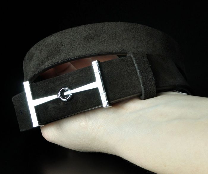 Жіночий замшевий ремінь Kremen коричневий зі срібною пряжкою (3 см)