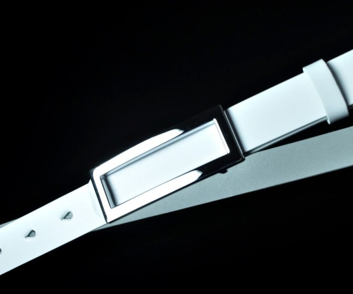 Жіночий шкіряний ремінь Kremen білий, гладкий (2,5 см)