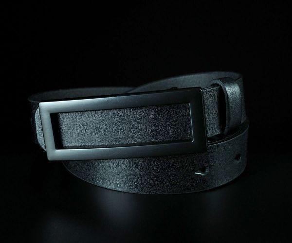 Жіночий шкіряний ремінь Kremen чорний, прямокутна пряжка (2,5 см)