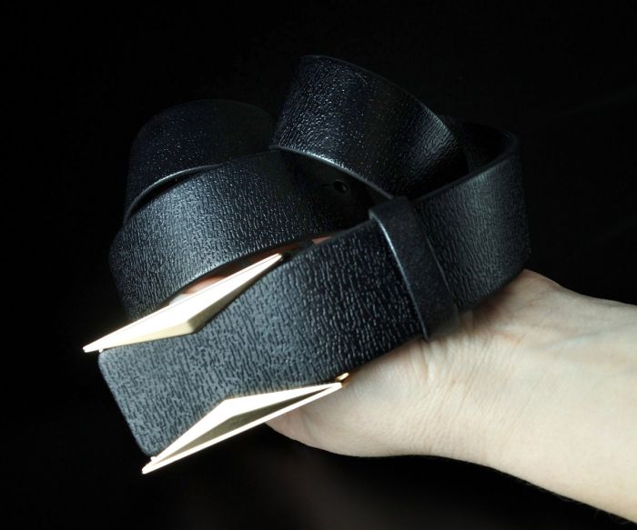 Жіночий шкіряний ремінь Kremen чорний, текстурний (3,5 см)